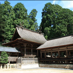 吉川八幡宮（国指定重要文化財）