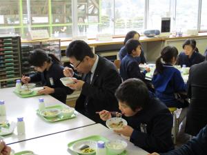 猪肉活用給食試食会1