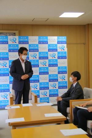 令和4年度農業実務研修修了式ならびに激励会の写真