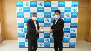 安田精米企業版ふるさと納税寄附式　写真